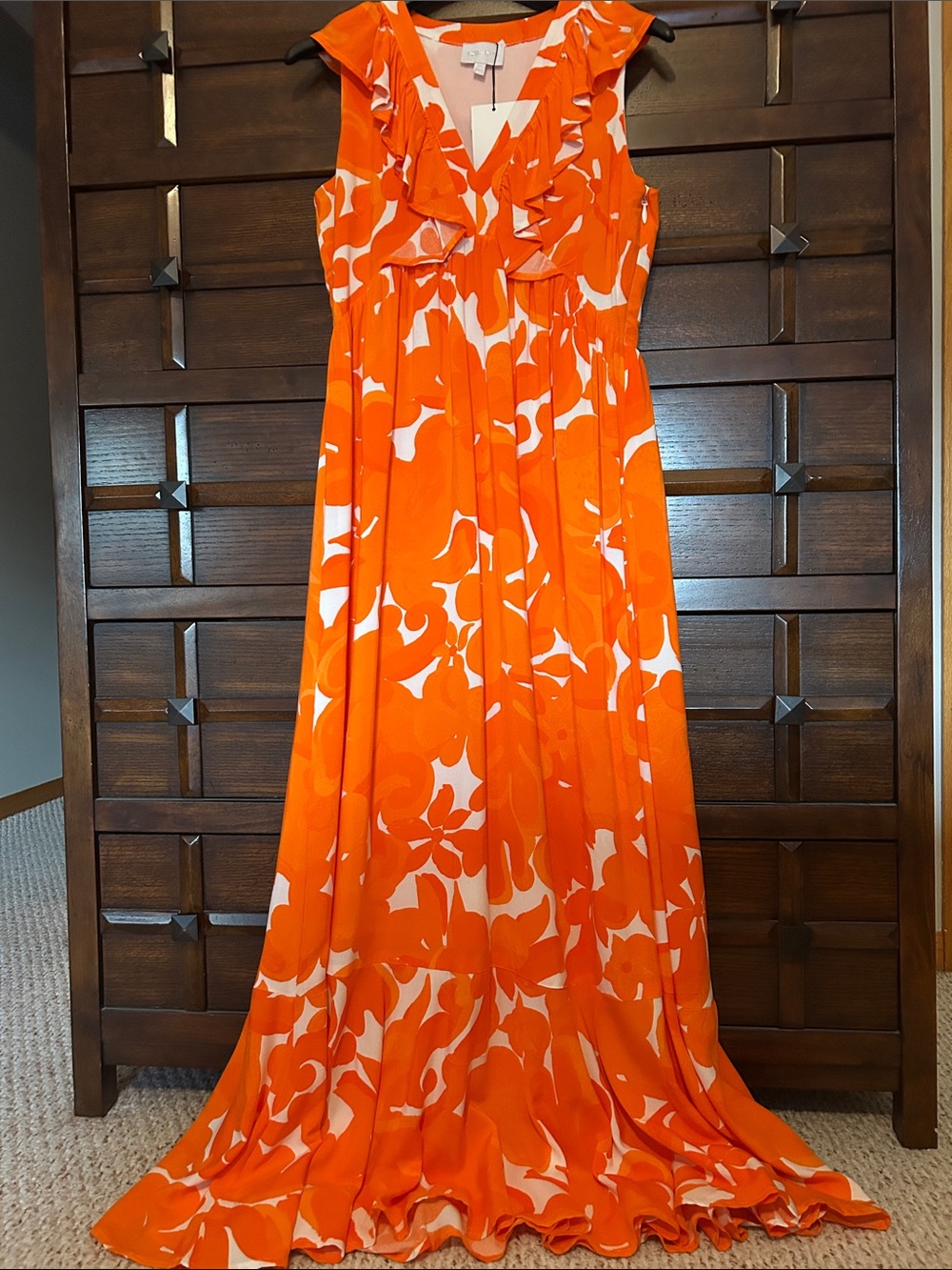 Sleeveless Orange Floral Maxi Dress with Ruffle V-Neck